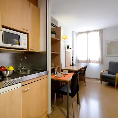 Residencia Universitaria Torre Girona Apartment *